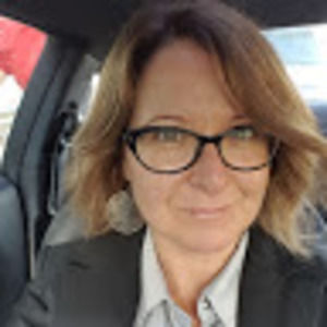 Meet your Posher, Candice